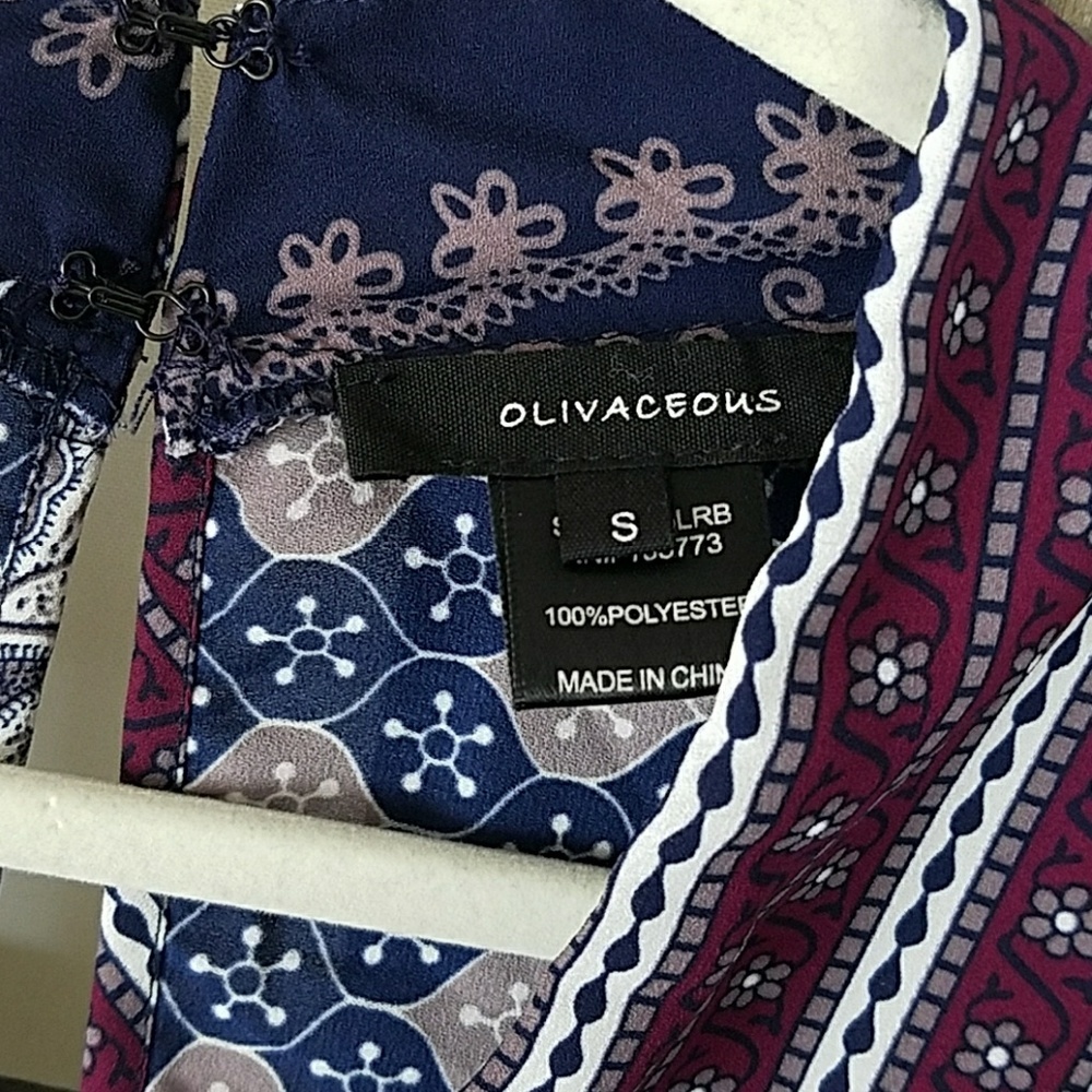 Olivaceous women S long sleeve romper plunge - Picture 3 of 7